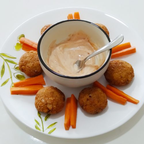 High protein Falafel recipe can be accompanied with Hummus